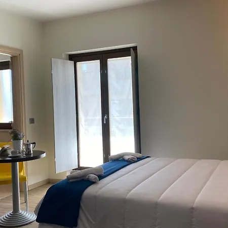 アパートホテル Coccinella